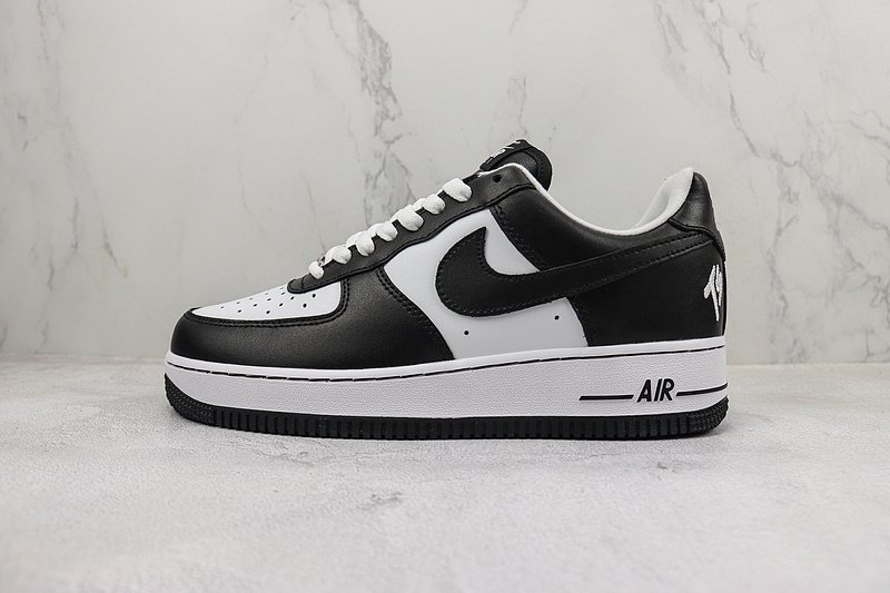 Terror Squad x Nike Air Force 1 Low "Black/White" фото № 2