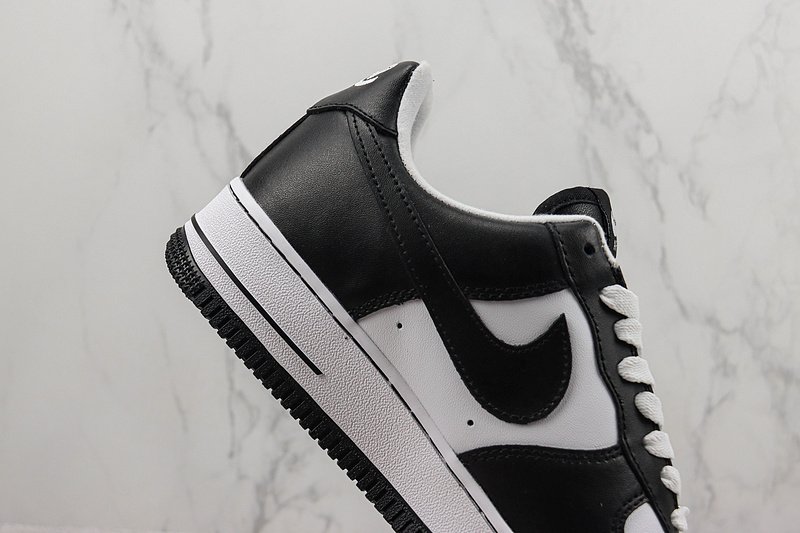 Terror Squad x Nike Air Force 1 Low "Black/White" фото № 3