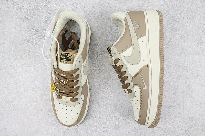 Nike Air Force 1 Low "Mocha Brown/Sail White/Swoosh" фото № 7