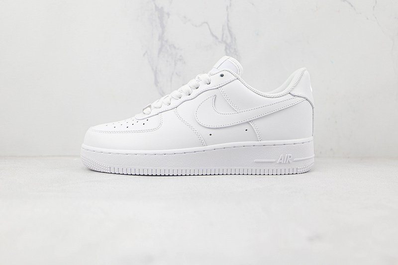 Nike Air Force 1 Low "Triple White" фото № 2