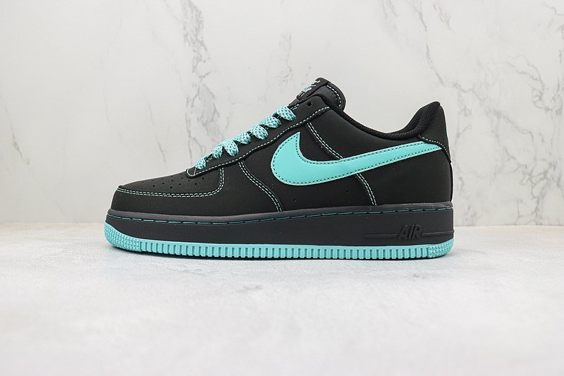 Tiffany Co. x Nike Air Force 1 Low "Tiffany Blue" фото № 2