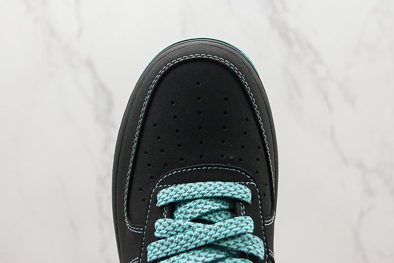 Tiffany Co. x Nike Air Force 1 Low "Tiffany Blue" фото № 4