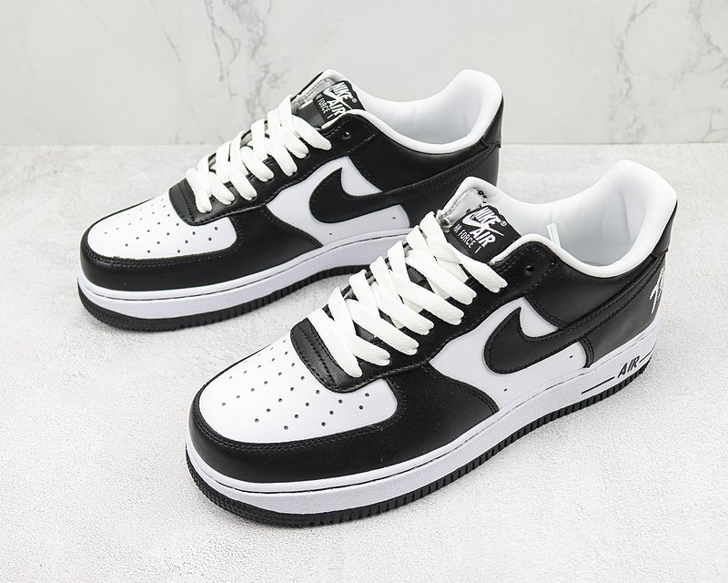 Terror Squad x Nike Air Force 1 Low "Black and White" фото № 5