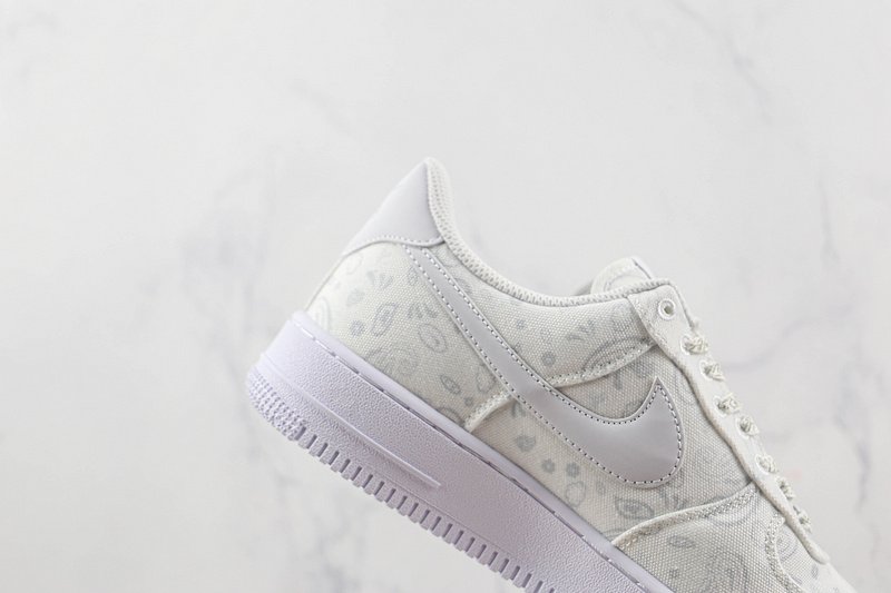 Nike Air Force 1 Low "Grey/White Paisley" фото № 3