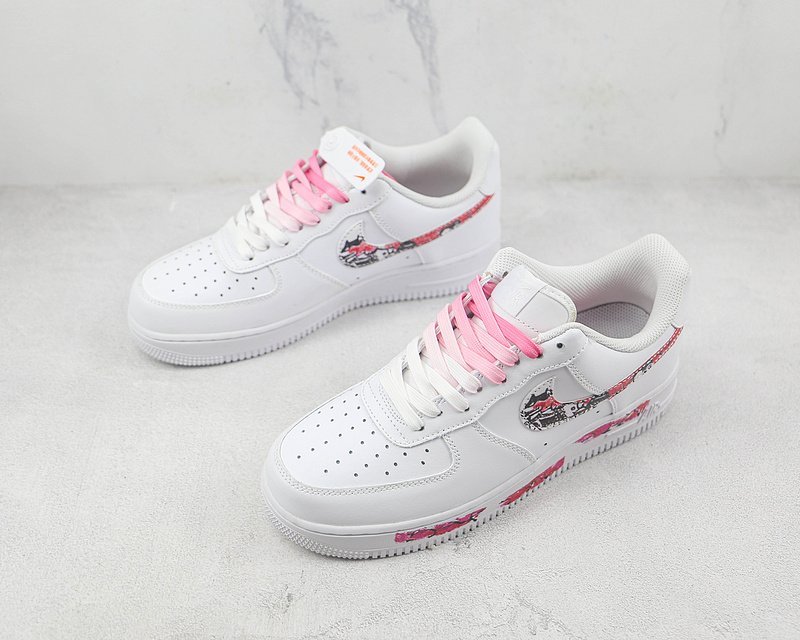 Nike Air Force 1 Low "Pink/Red/Black Graffiti" фото № 5