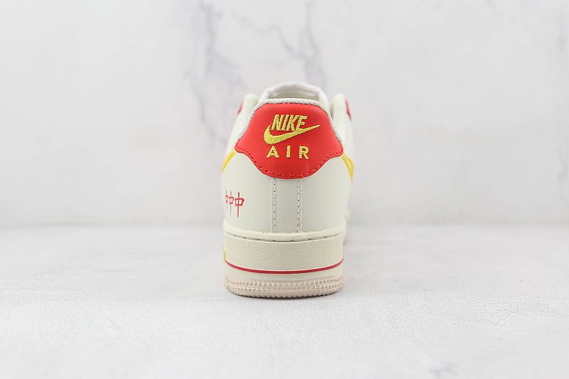 Sacai x Nike Air Force 1 Low "Beige/Red/Gold/White" фото № 9
