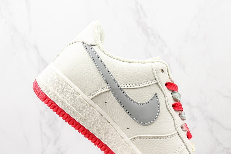 Nike Air Force 1 Low "Rice/Metallic Silver/Red" фото № 3