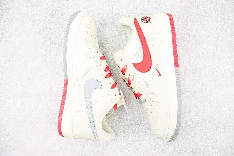 Nike Air Force 1 Low "Rice/Metallic Silver/Red" фото № 6