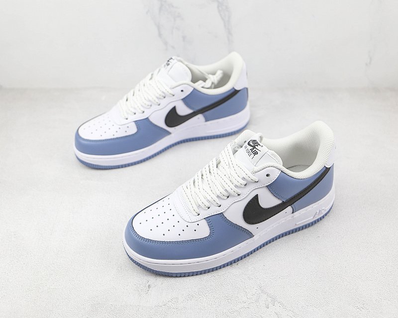 Nike Air Force 1 07 Low "White/Sky Blue" фото № 5