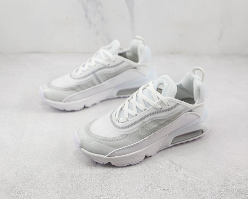 Nike Air Max 2090 "Triple White" фото № 7