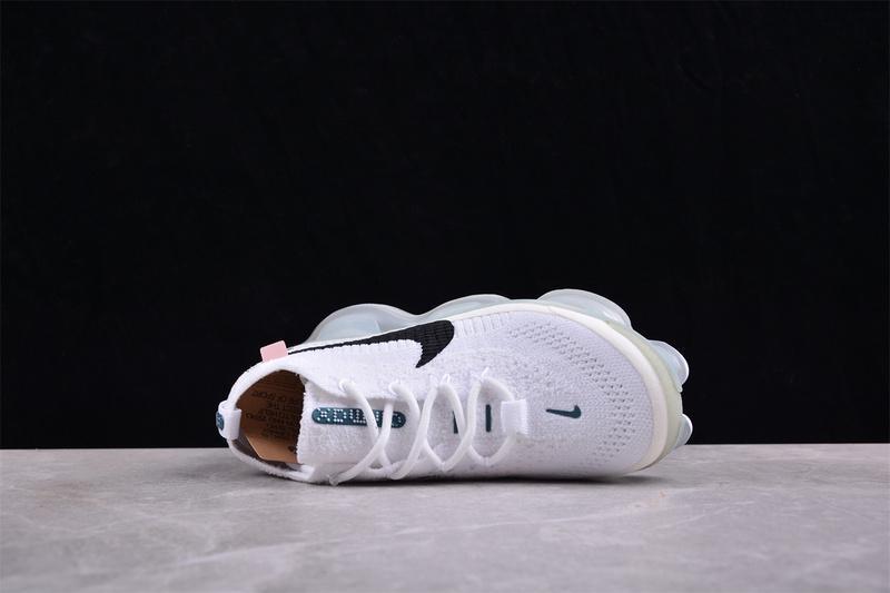 Nike Air Max Scorpion Flyknit "White Clear Emerald" фото № 3