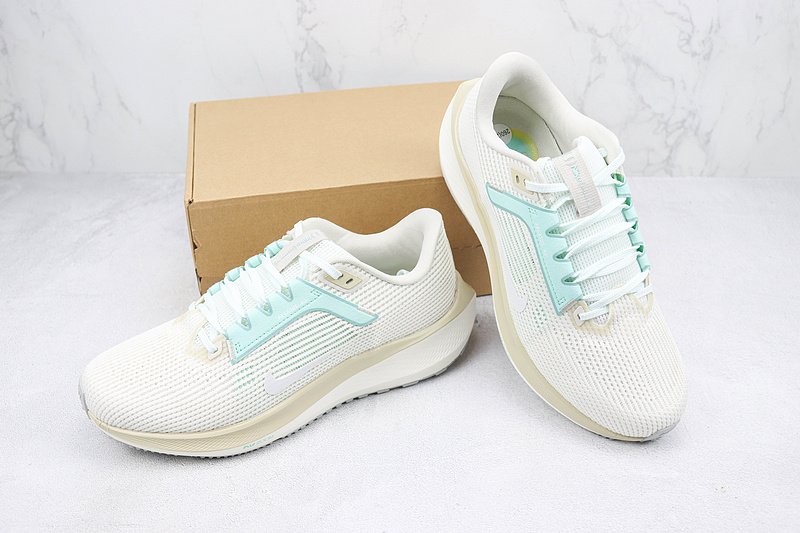 Nike Air Zoom Pegasus 40 "White/Ice Blue/Ivory Mesh" фото № 7