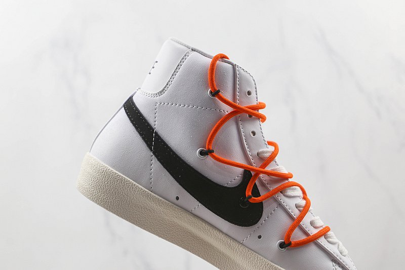 Off-White x Nike Blazer Mid "Deconstruction" фото № 3