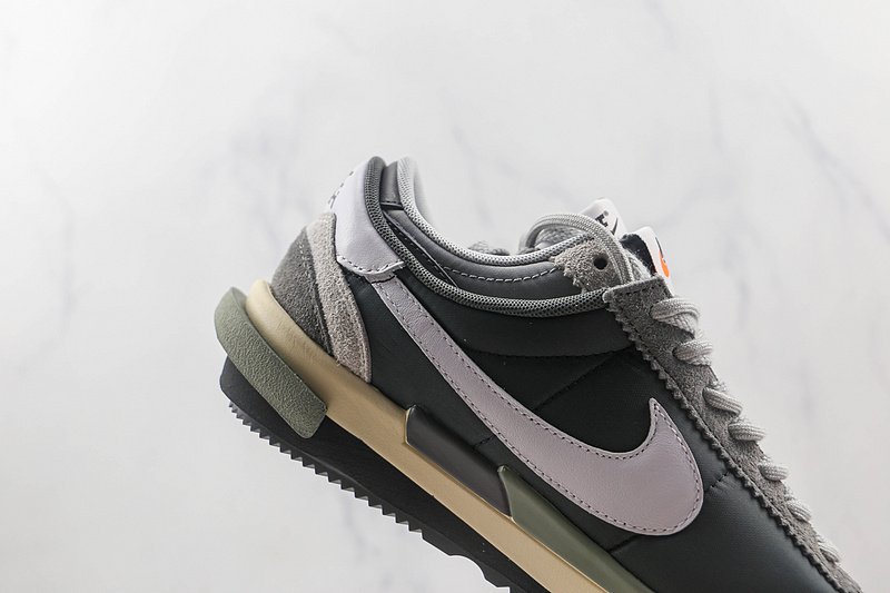 Nike Zoom Cortez SP Sacai "Iron/Grey" фото № 4