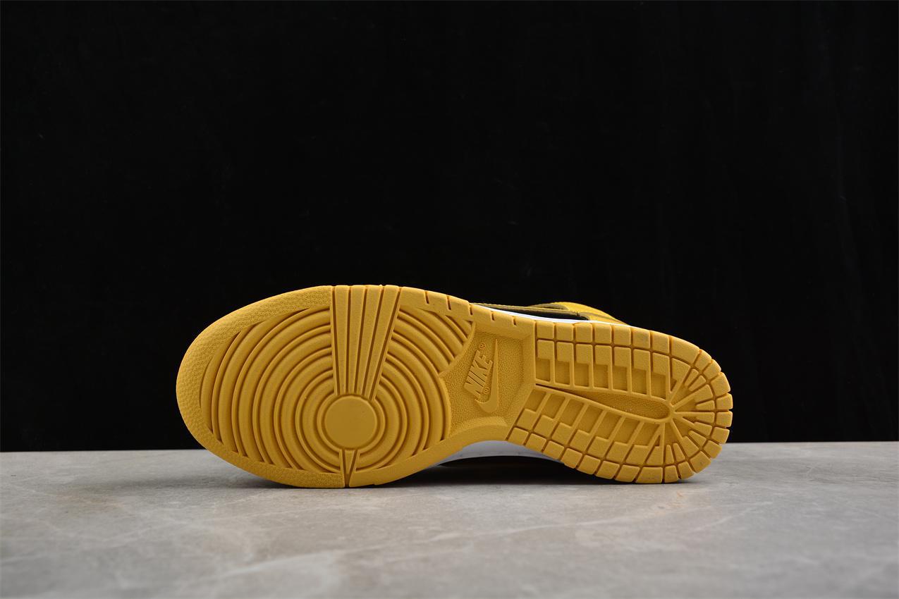 Wu-Tang Clan x Nike Dunk High Retro "Black/Yellow" фото № 4