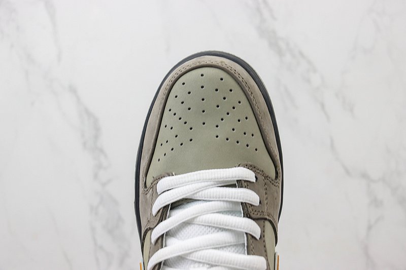 Tagz Footwear x Nike Dunk Low "Grey Lobster" фото № 4