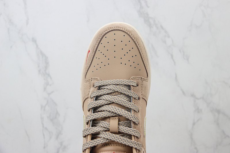 Nike Dunk Low "Golden/Light Brown" фото № 4