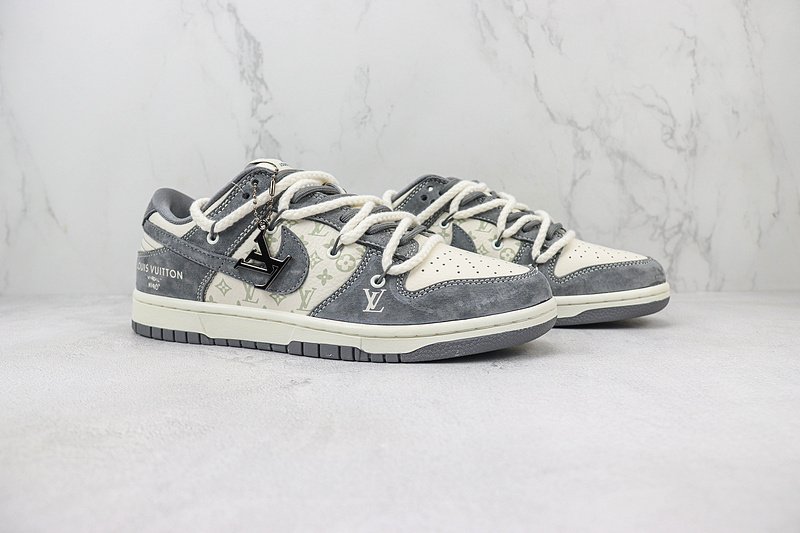 Louis Vuitton x Nike Dunk Low "Shadow Grey/White/Double Lacing" фото № 6