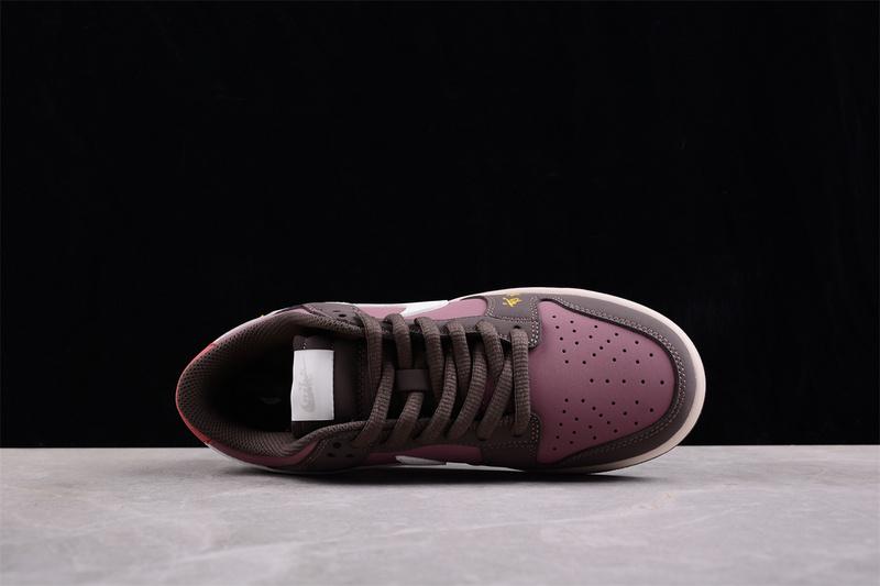 Wu-Tang Clan x Nike SB Dunk Low "Burgundy" фото № 8