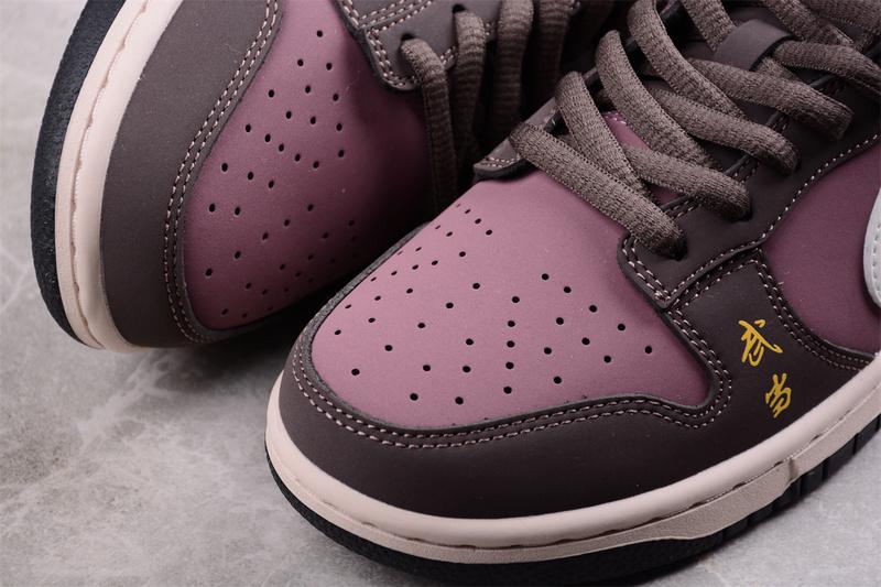 Wu-Tang Clan x Nike SB Dunk Low "Burgundy" фото № 4