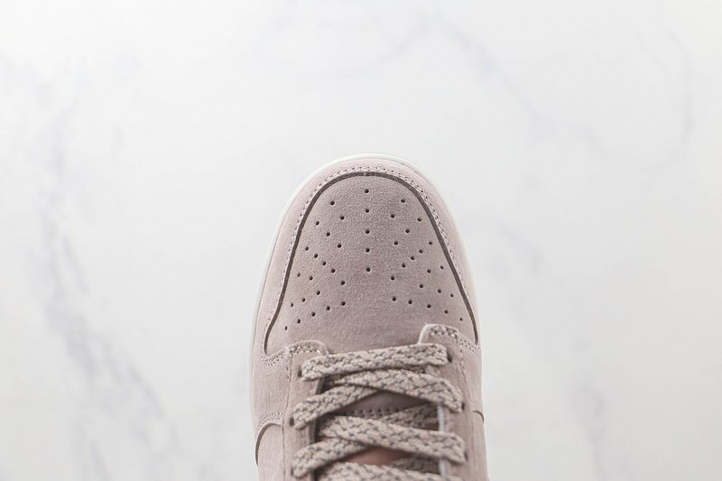 Otomo Katsuhiro x Nike SB Dunk Low "Grey with Green" фото № 3