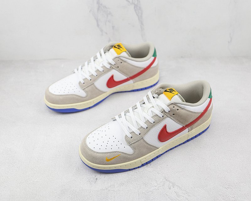 Nike SB Dunk Low "Beige/Red/Light Grey" фото № 5