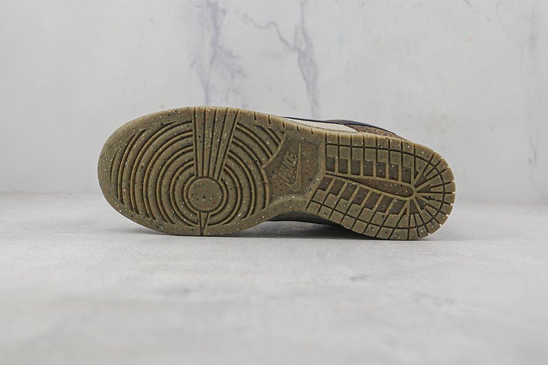 Nike Dunk Low "Safari" фото № 9