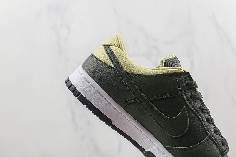 Nike SB Dunk Low "Avocado" фото № 4