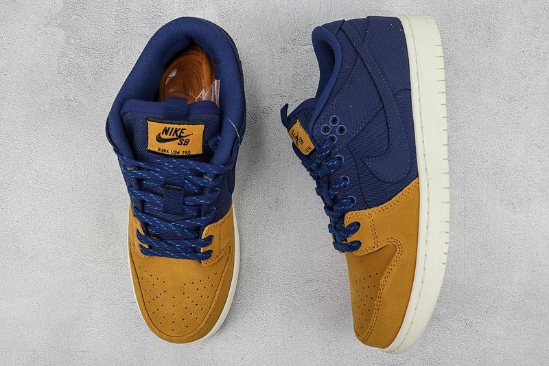 Nike SB Dunk Low "Pro PRM 90s Backpack" фото № 7