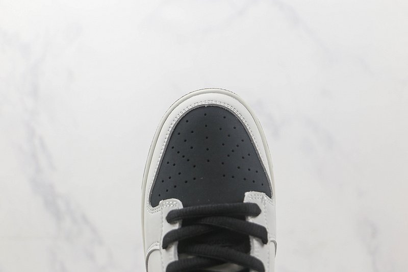 Initial D x Nike SB Dunk Low "Toyota" фото № 4