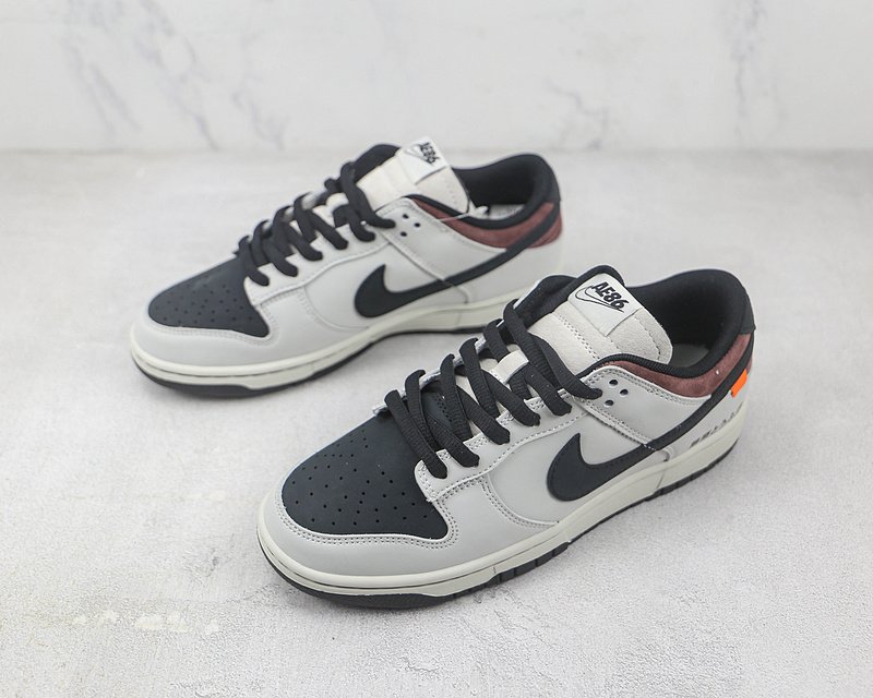 Initial D x Nike SB Dunk Low "Toyota" фото № 5
