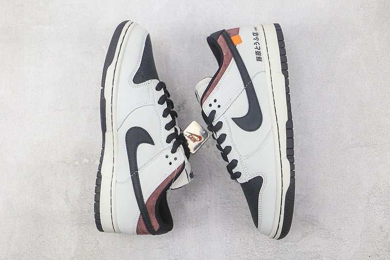 Initial D x Nike SB Dunk Low "Toyota" фото № 6