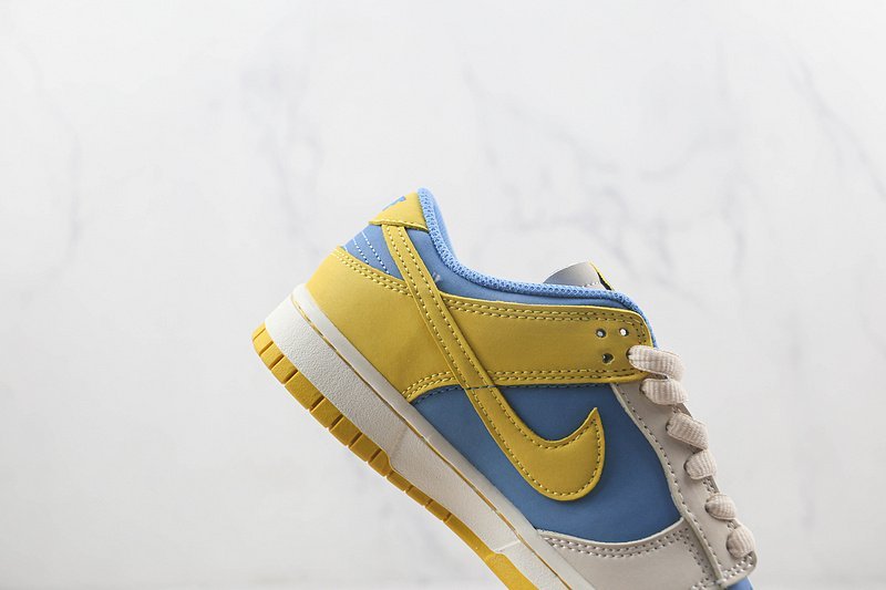 Nike SB Dunk Low "Kobe" фото № 4