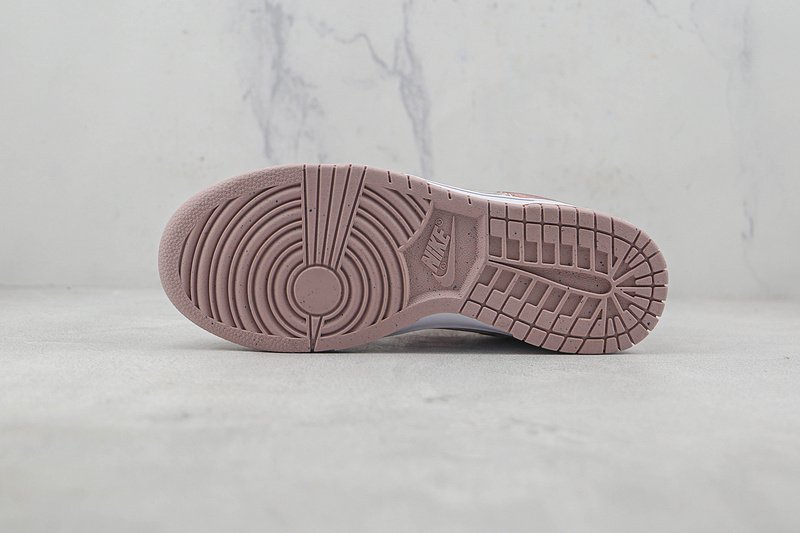 Nike Dunk Low GS "Pink Velvet" фото № 7