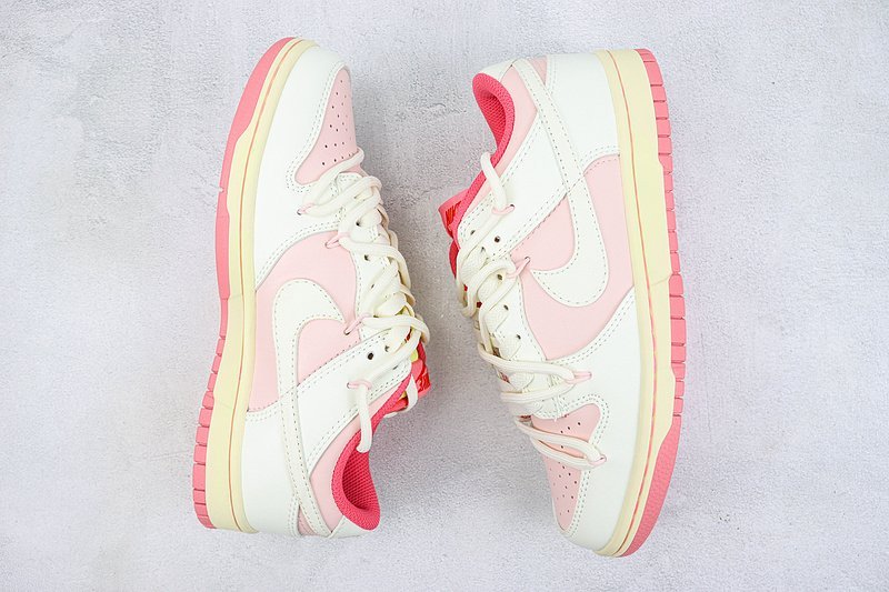 Nike Dunk Low "Strawberry/White/Cream" фото № 7