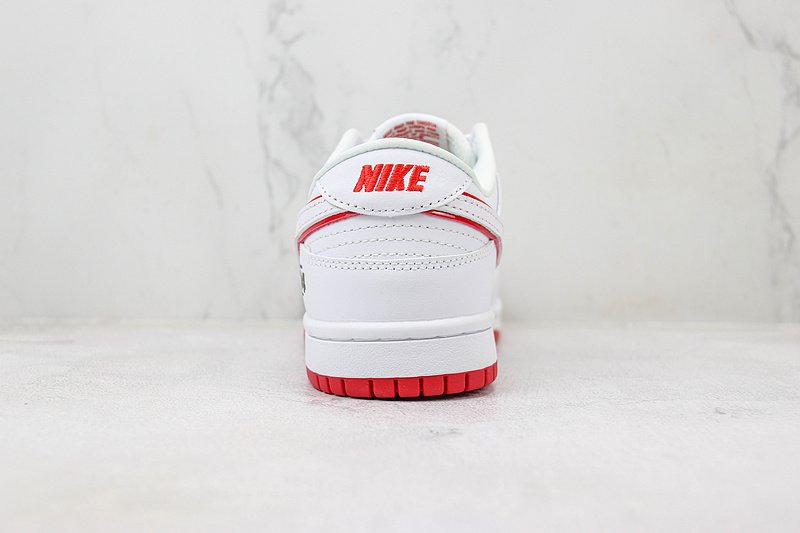 Supreme x Nike Dunk Low "Spring Summer 2024" фото № 9