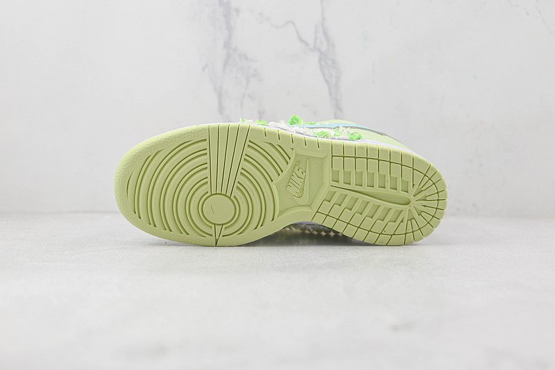 Nike Dunk Low "Light Green Emerald" фото № 9