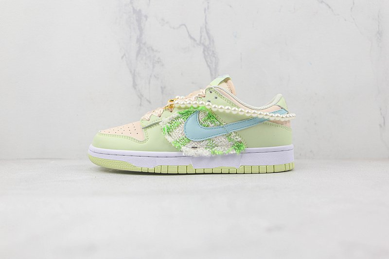 Nike Dunk Low "Light Green Emerald" фото № 2
