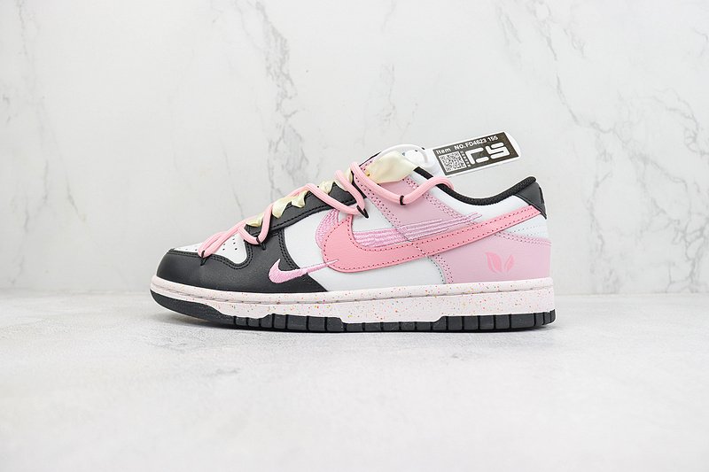 Nike Dunk Low "Black/Pink Multi-Swoosh/Lacing" фото № 2