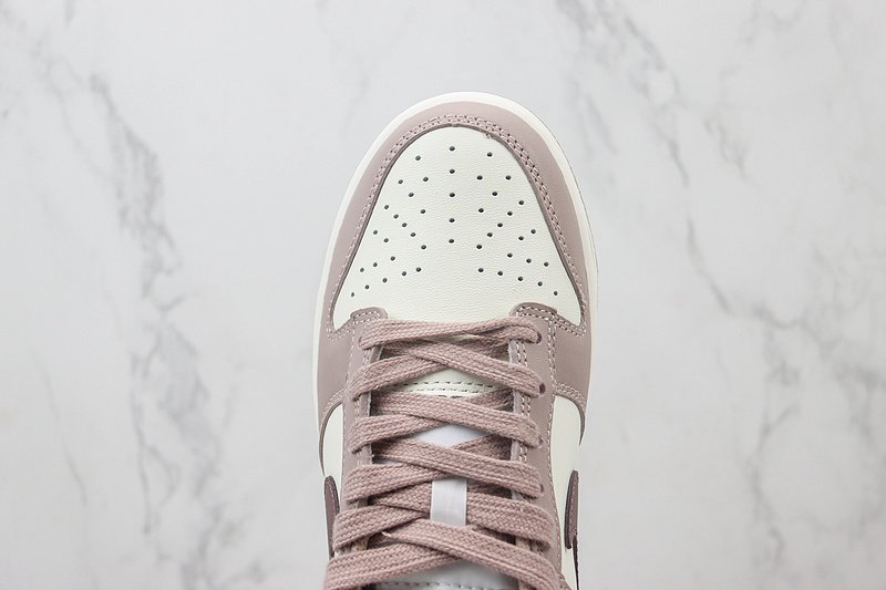 Nike Dunk Low "Dusty Mink/Cream White" фото № 4