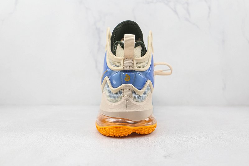 Nike LeBron 19 "Minneapolis Lakers" фото № 9