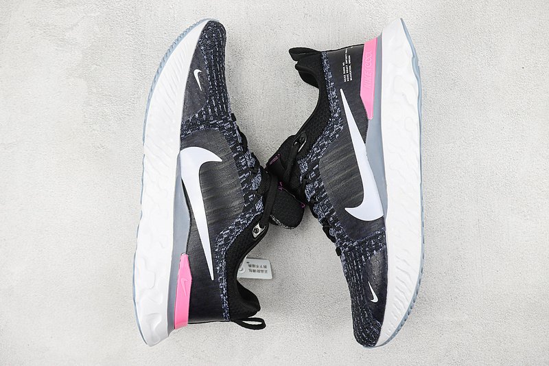 Nike React Infinity Run Flyknit 3 "Black Football Grey Pink" фото № 5
