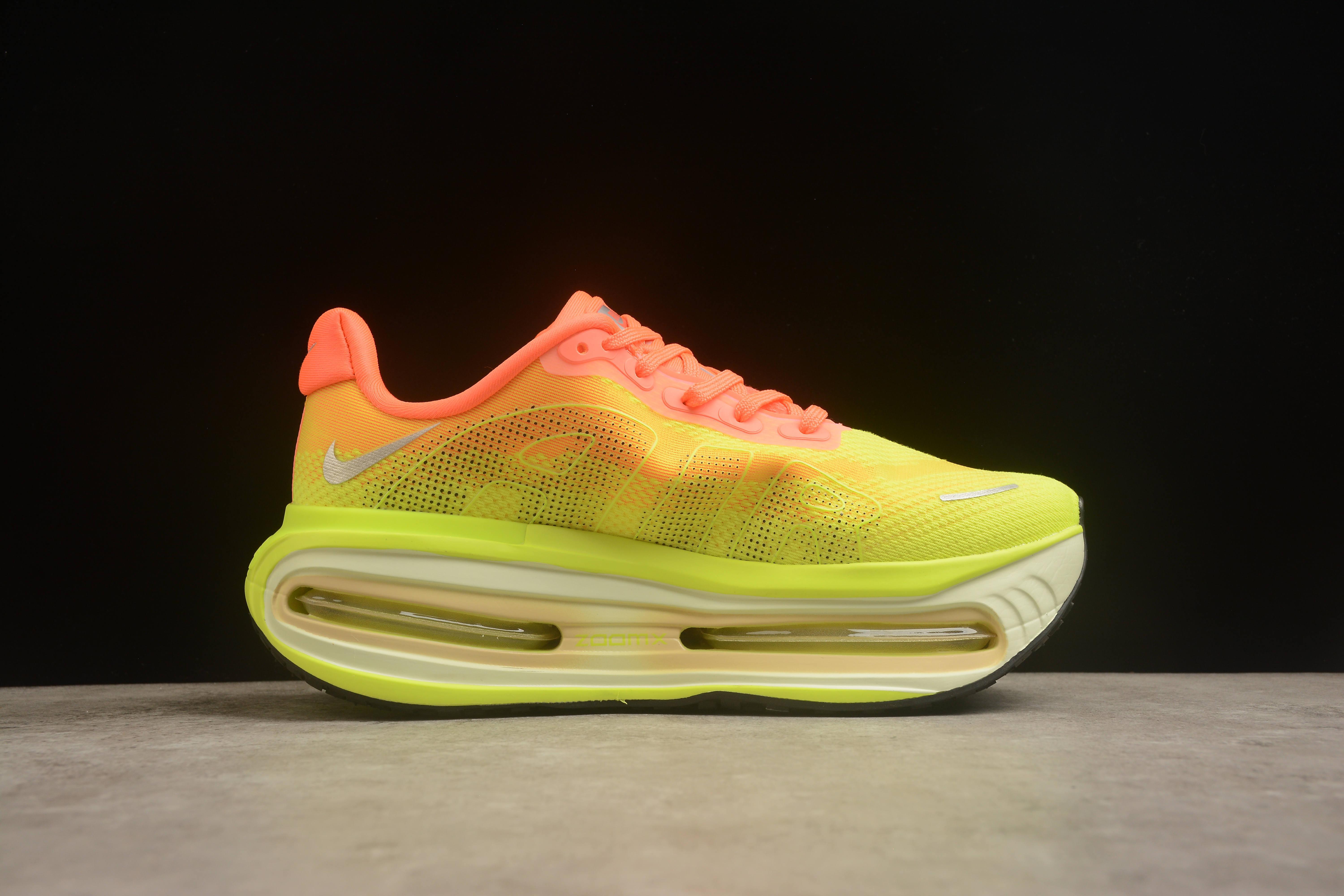 Nike Vomero Premium "Volt Glow/Electric Green" фото № 7