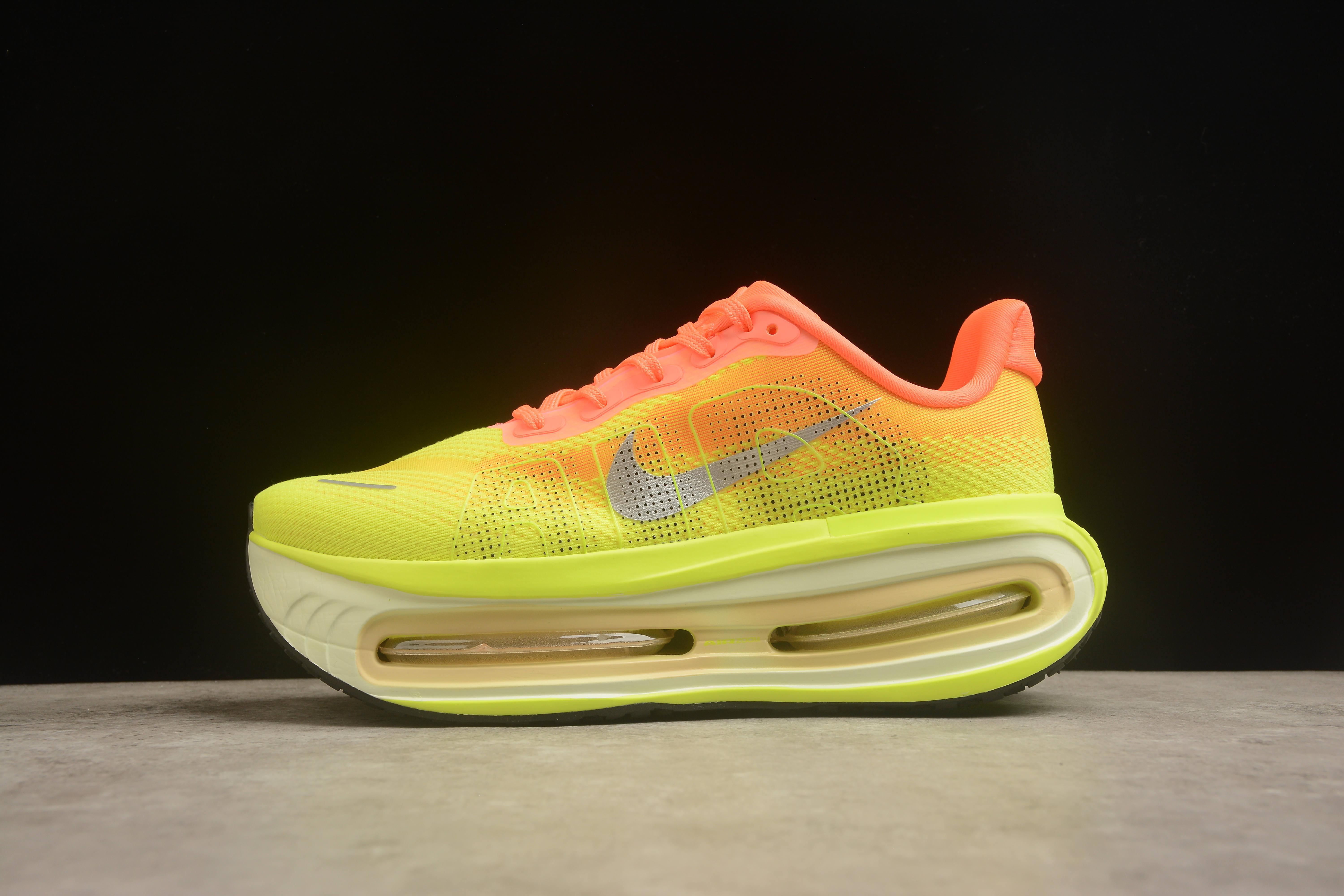 Nike Vomero Premium "Volt Glow/Electric Green" фото № 2