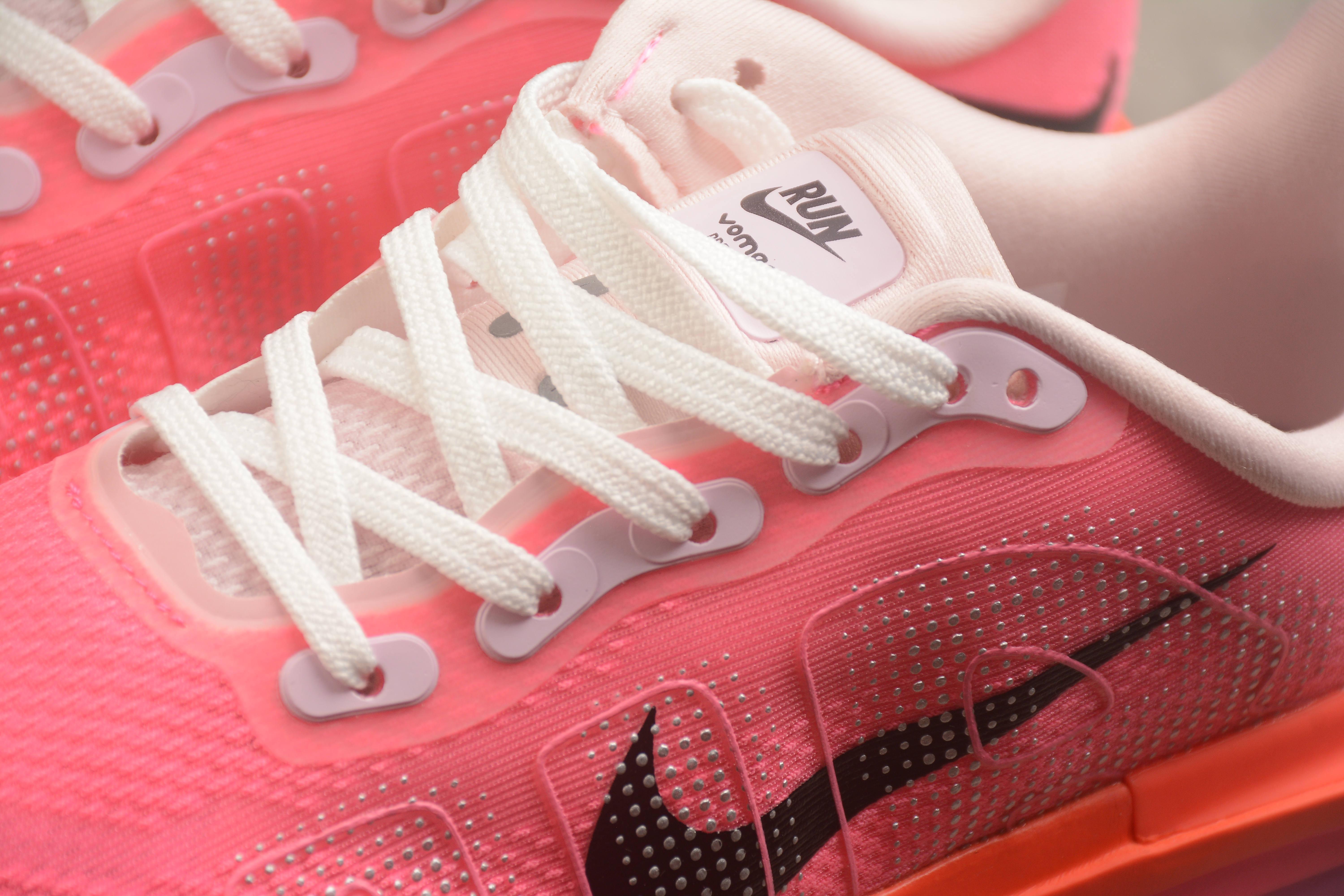 Nike Vomero Premium "Fierce Pink/Hyper Crimson" фото № 5