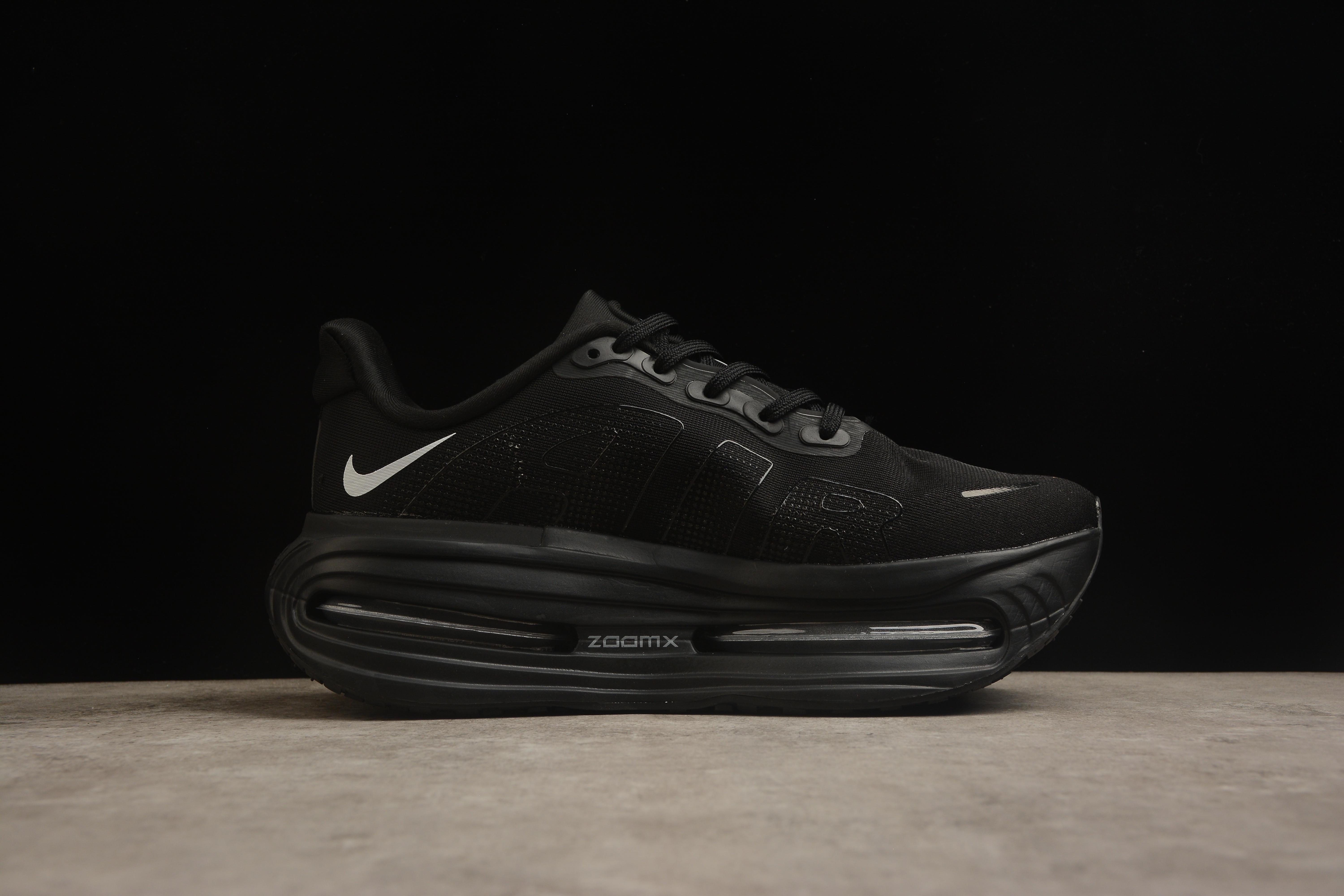 Nike Vomero Premium "Triple Black" фото № 7