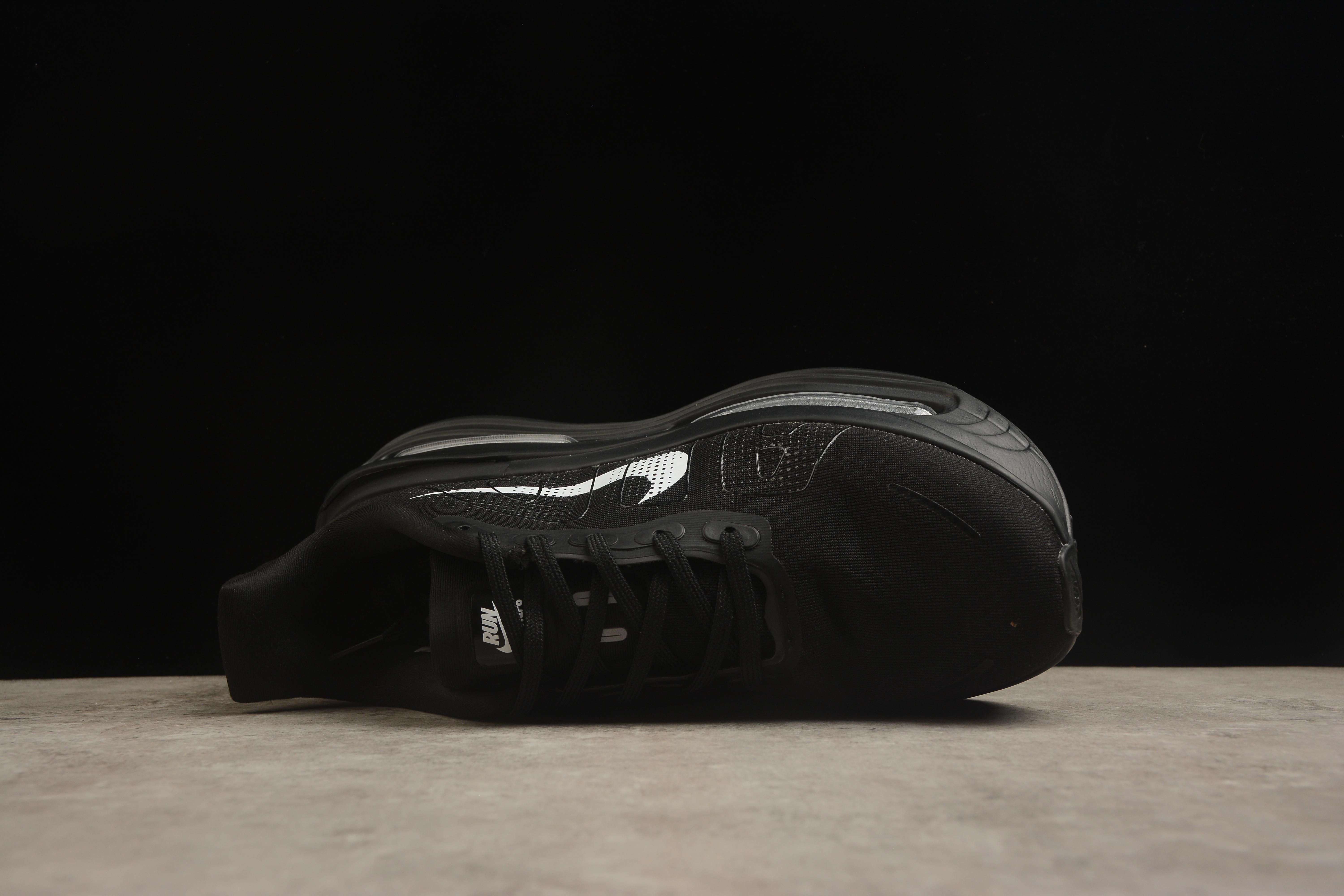 Nike Vomero Premium "Triple Black" фото № 8