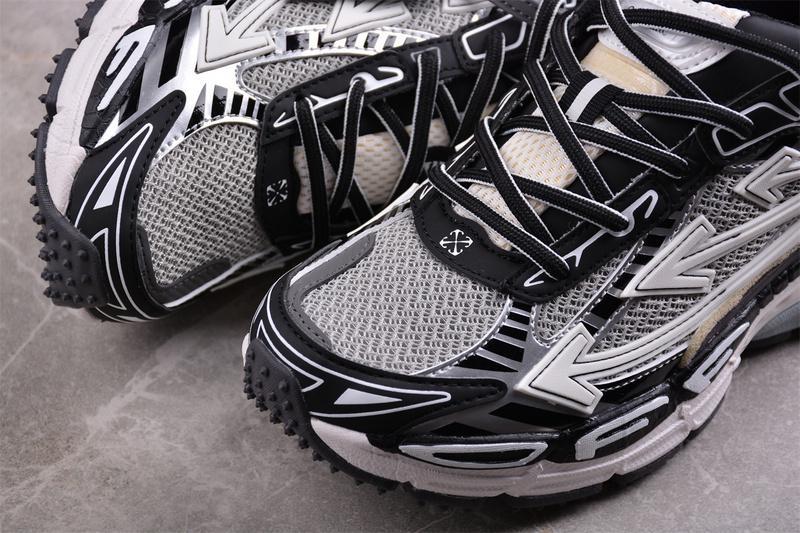 Off-White Be Right Back "Chrome Shadow" фото № 6