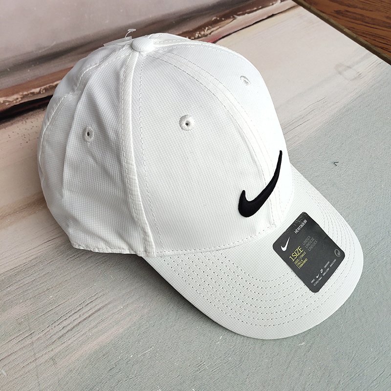 Кепка Nike Logo In The Form Of A Tick "White" фото № 3