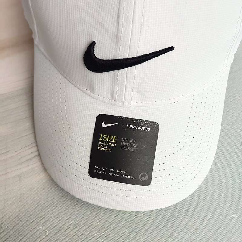 Кепка Nike Logo In The Form Of A Tick "White" фото № 6